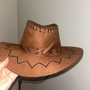 brown cowgirl cowboy hat